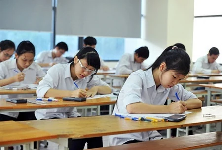 Thí sinh đăng ký thi tốt nghiệp THPT và xét tuyển ĐH, CĐ từ 15-6