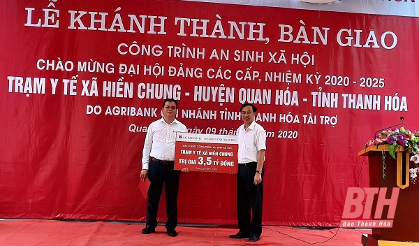 Agribank Thanh Hóa bàn giao 2 công trình an sinh xã hội tại Quan Hóa và Quan Sơn