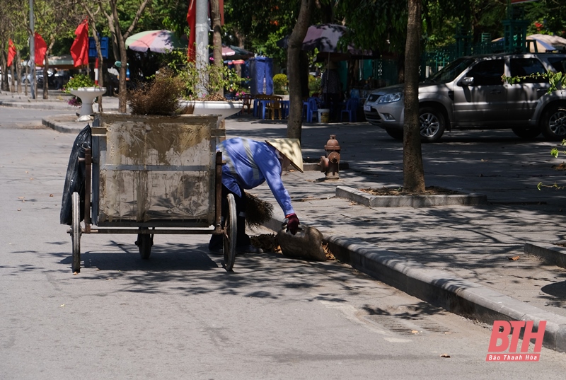 Muôn kiểu... tránh nắng