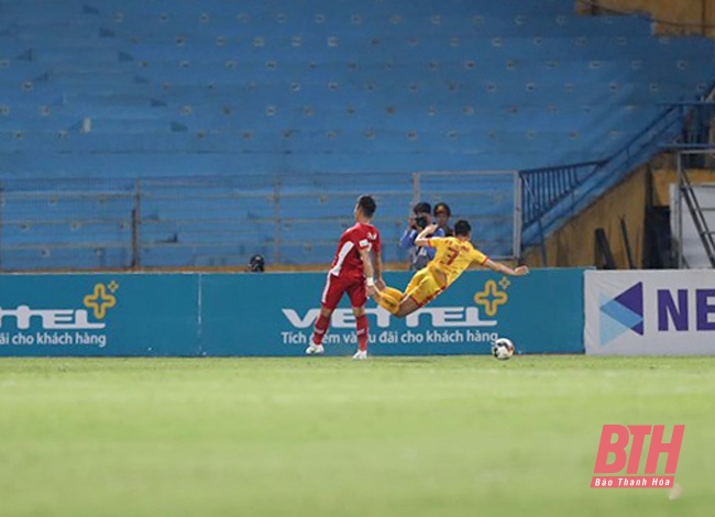 Vòng 6 LS V.League 2020: Hạ Viettel ngay tại sân Hàng Đẫy, Thanh Hóa hồi sinh đầy ấn tượng