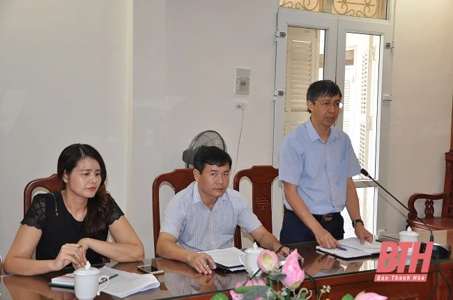 Giao ban công tác báo chí, xuất bản tháng 6
