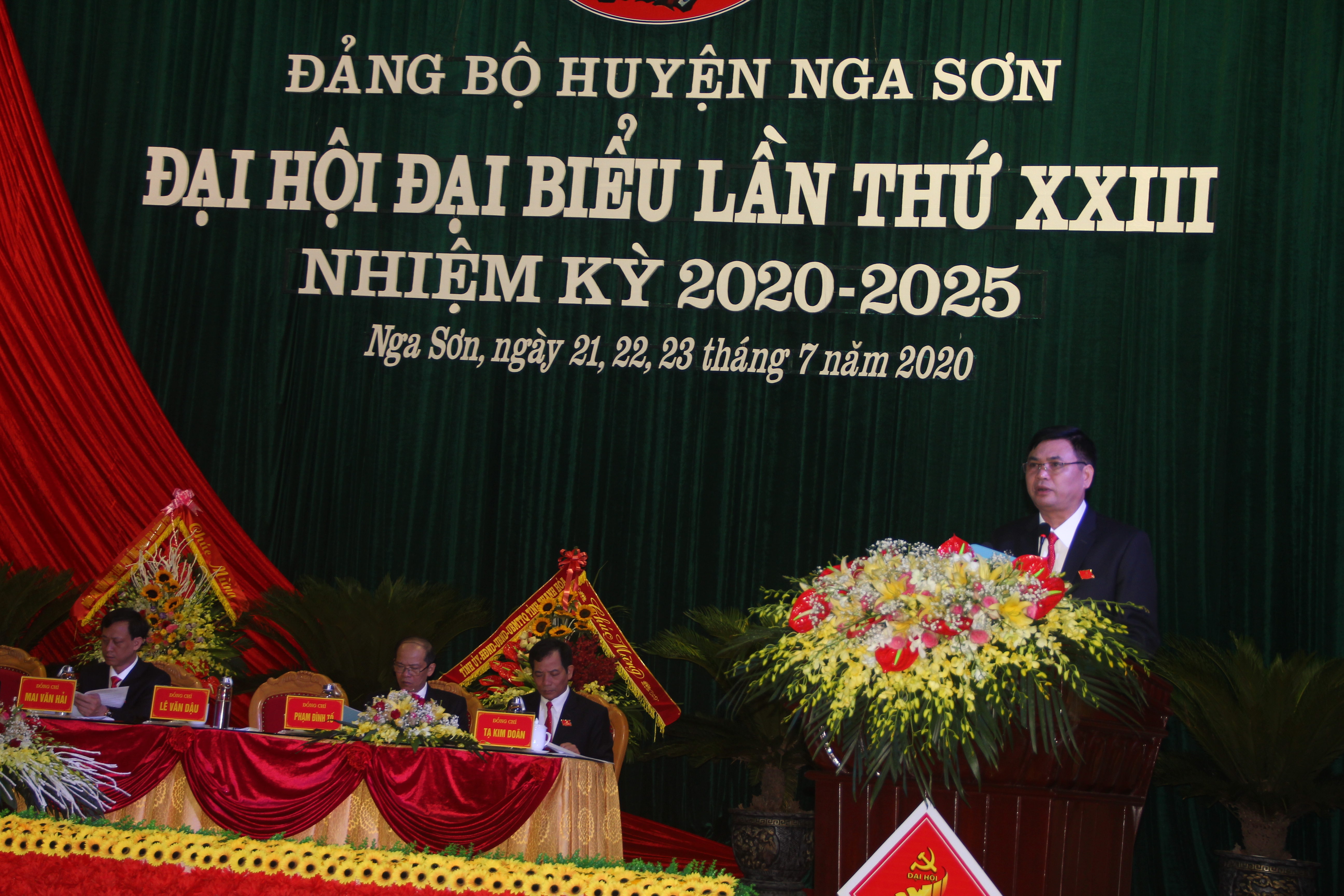 Đại hội Đại biểu Đảng bộ huyện Nga Sơn lần thứ XXIII