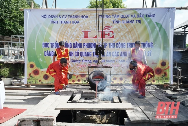 Lễ bàn giao và tiếp nhận Trống đồng dâng tặng Thành cổ Quảng Trị