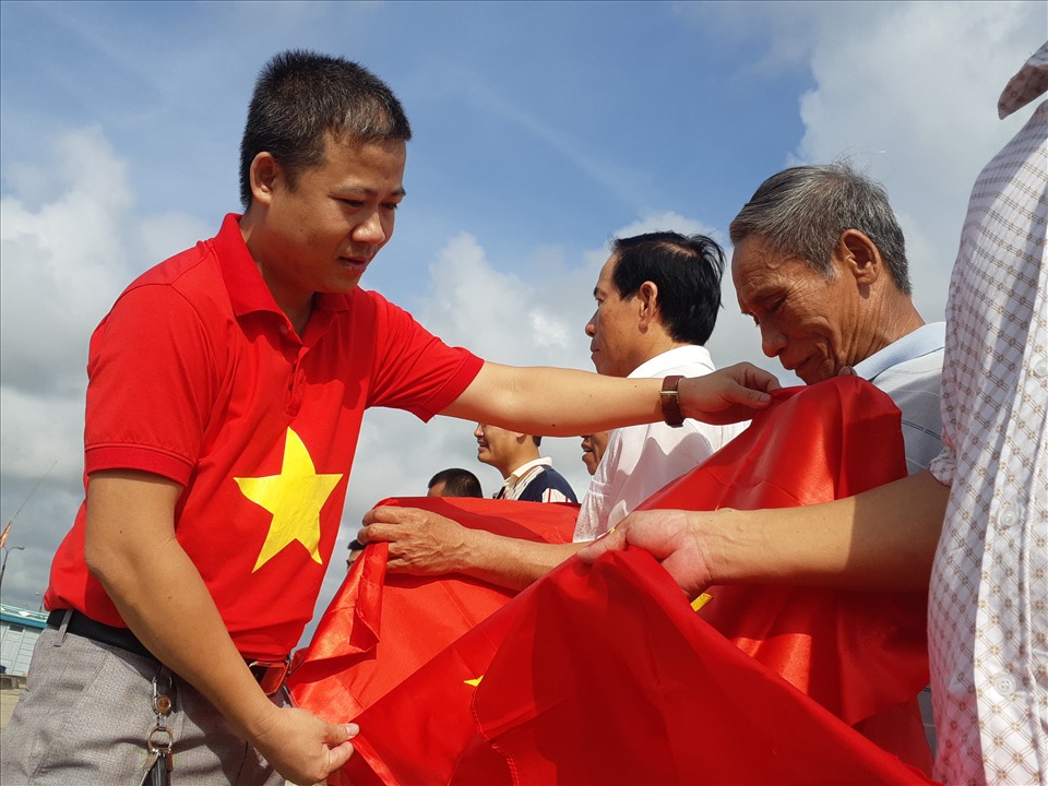 Tưng bừng triển lãm ảnh về biển đảo tại Thanh Hoá