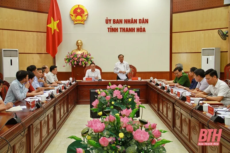 Giám sát việc thực hiện chính sách và pháp luật trong bảo vệ môi trường và ứng phó với biến đổi khí hậu