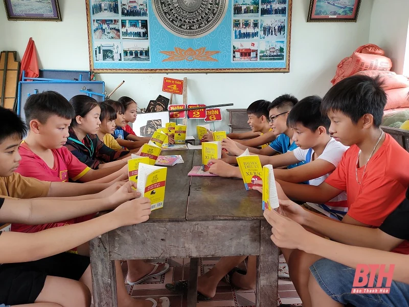 Lan tỏa tình yêu sách đến em nhỏ nơi vùng quê