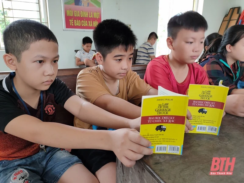 Lan tỏa tình yêu sách đến em nhỏ nơi vùng quê