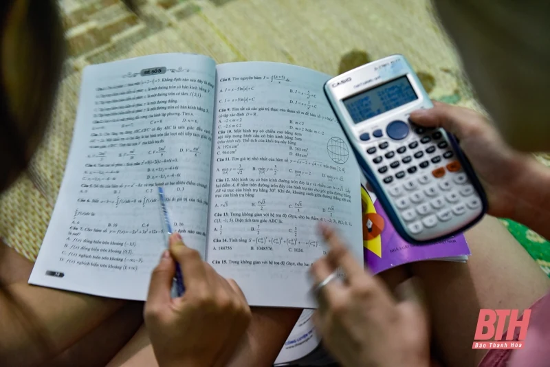 Thí sinh vùng cao miệt mài ôn tập trước ngày “vượt vũ môn”