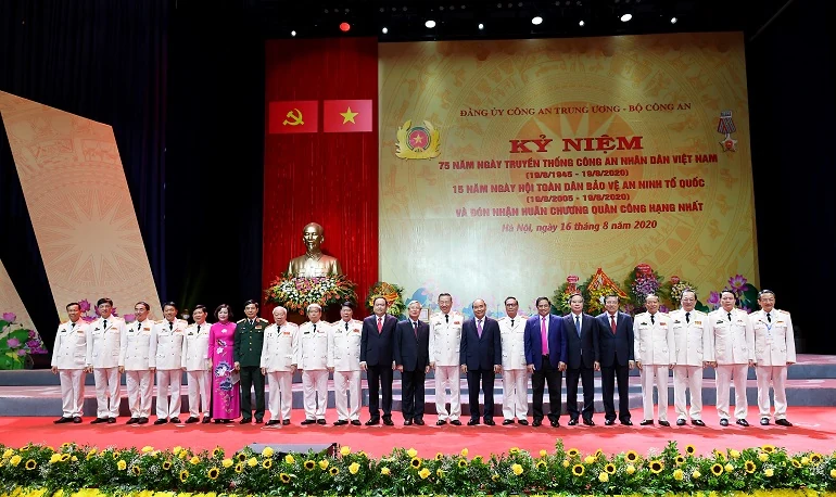 Mãi mãi xứng đáng là “thanh bảo kiếm” bảo vệ Đảng, Nhà nước, Tổ quốc và Nhân dân