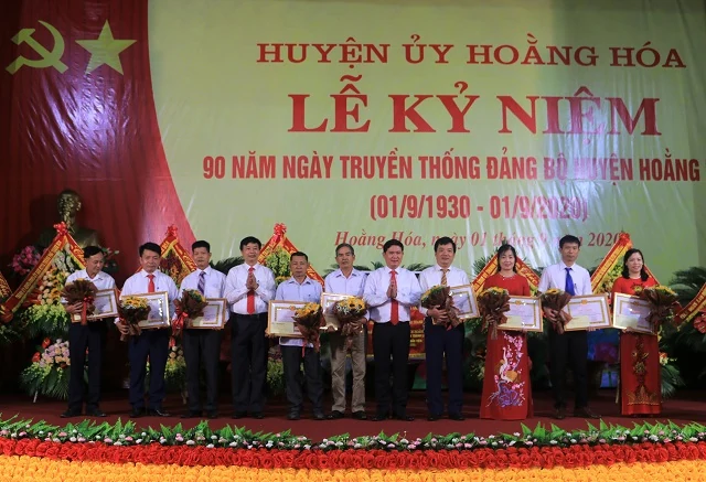 Kỷ niệm 90 năm Ngày truyền thống Đảng bộ huyện Hoằng Hóa