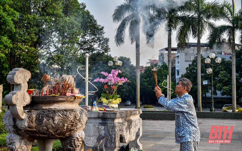 Rộn ràng đón Tết độc lập