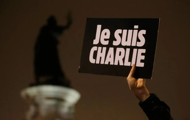 Truyền thông Pháp ủng hộ tờ báo trào phúng Charlie Hebdo
