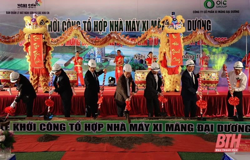 Khởi công tổ hợp Nhà máy xi măng Đại Dương chào mừng Đại hội đại biểu Đảng bộ tỉnh Thanh Hóa lần thứ XIX