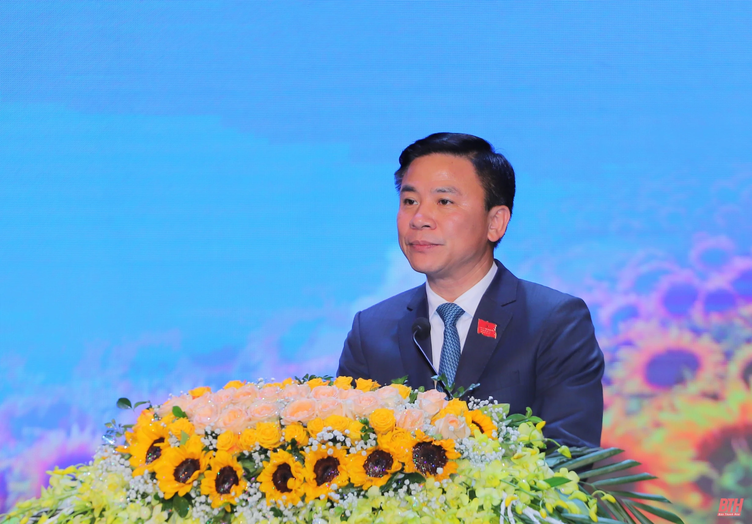 Chào mừng thành công Đại hội đại biểu Đảng bộ tỉnh Thanh Hóa lần thứ XIX