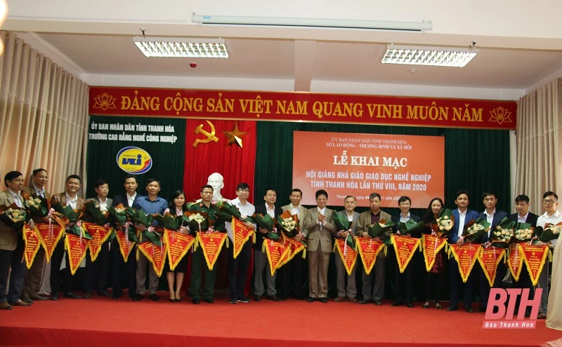 Khai mạc hội giảng nhà giáo giáo dục nghề nghiệp tỉnh Thanh Hóa lần thứ VIII