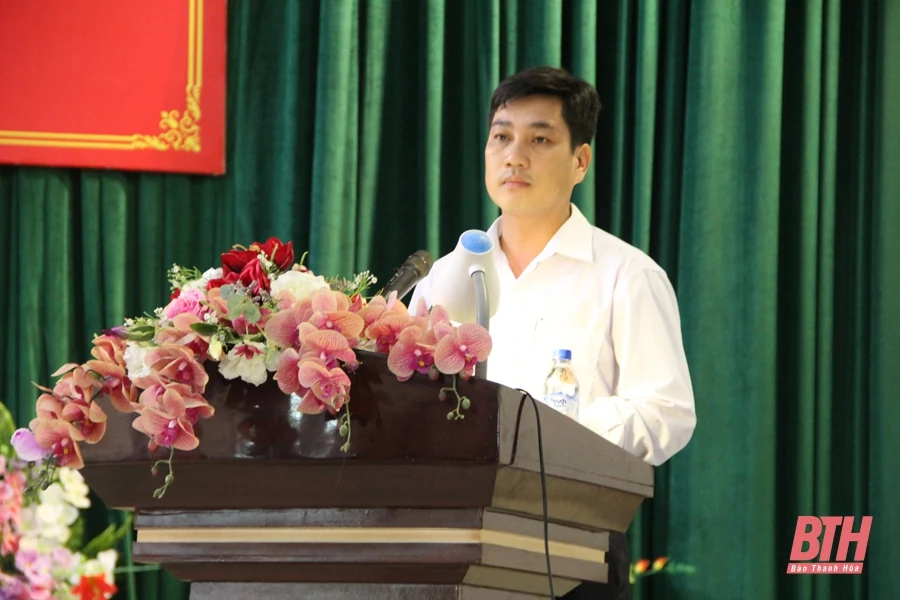 Bộ trưởng Bộ Lao động - Thương binh và Xã hội Đào Ngọc Dung tiếp xúc cử tri các huyện Quan Hóa và Ngọc Lặc