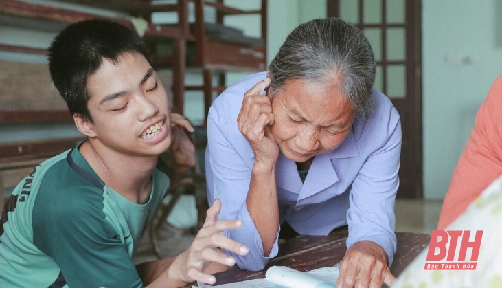 Phụng sự để nghề thêm cao quý