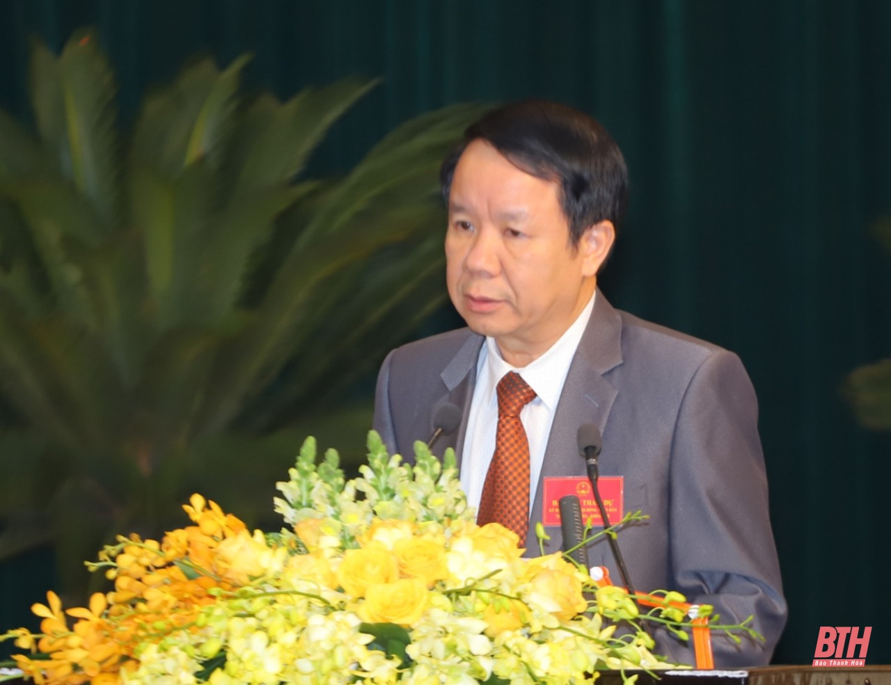 Kỳ họp thứ 14, HĐND tỉnh Thanh Hoá khóa XVII: Các đại biểu thảo luận tại hội trường nhiều nội dung quan trọng