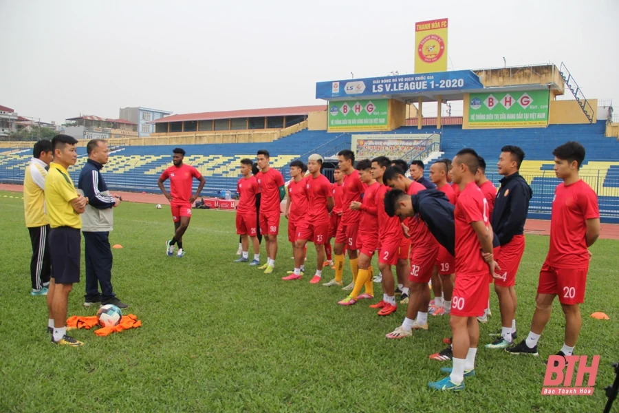 Tân binh của CLB Đông Á Thanh Hóa từng là VĐV điền kinh, nguyện “cháy hết mình” cùng đội bóng
