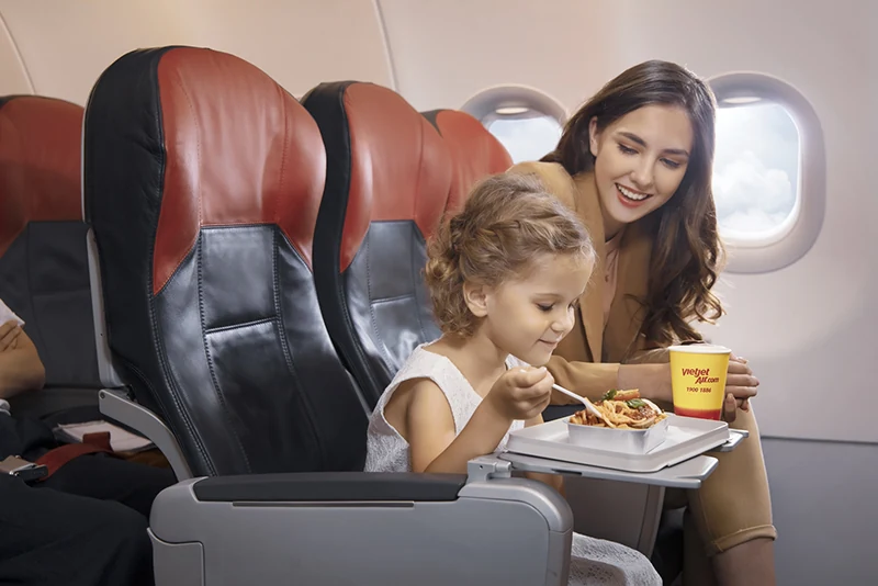 Vietjet mở bán vé khuyến mãi tới 50% suốt tháng 12 trên toàn mạng bay