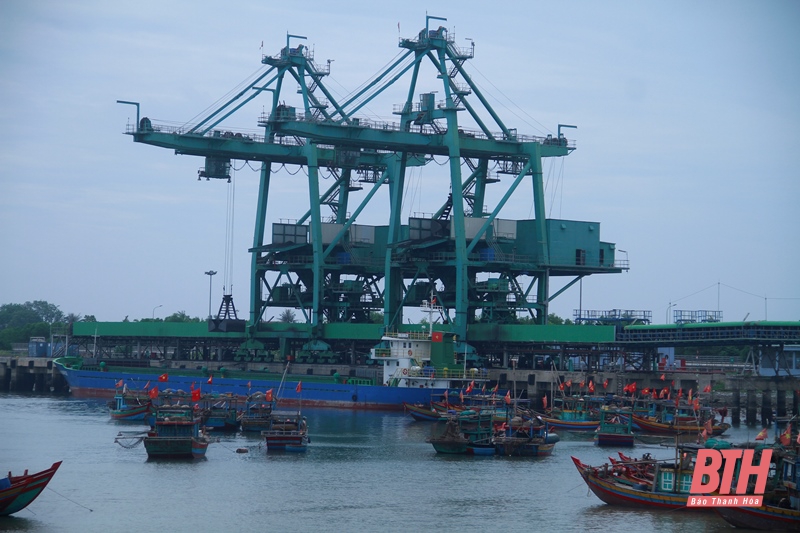 Phát triển hệ thống cảng biển Nghi Sơn