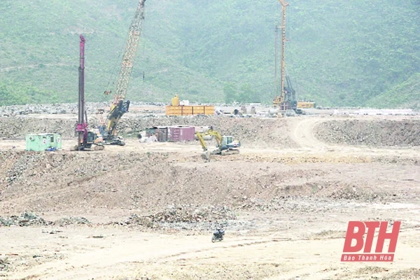 Thực hiện hiệu quả công tác quản lý, phát triển lĩnh vực xây dựng