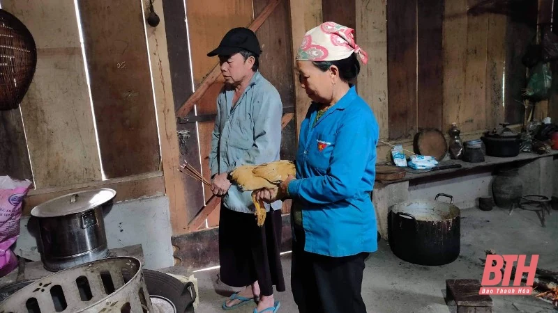 Độc đáo “Tết con gà” của đồng bào Mông