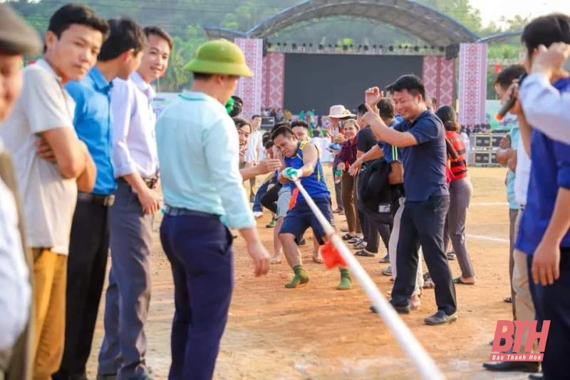 Đầu xuân vui trò chơi dân gian