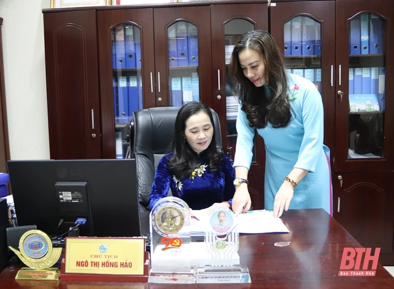 Rực rỡ sắc màu áo dài hưởng ứng “Tuần lễ Áo dài Việt Nam” năm 2021