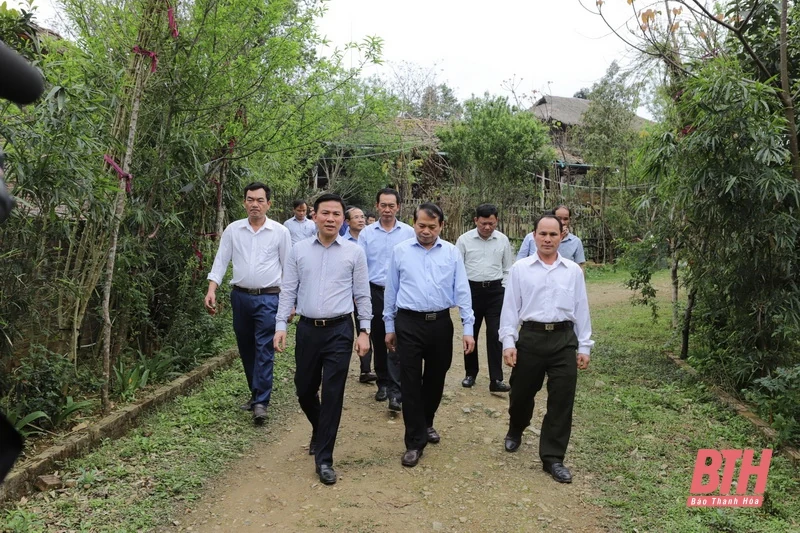 Bá Thước cần phát triển nhanh hơn, mạnh hơn, nhanh chóng thoát khỏi huyện nghèo và trở thành huyện khá ở khu vực miền núi của tỉnh