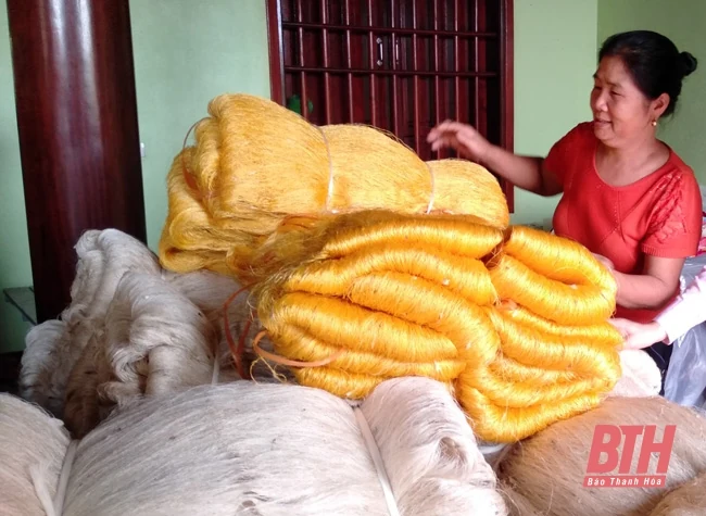Đẩy mạnh phát triển làng nghề