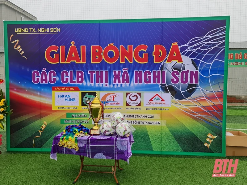 17 đội bóng tranh tài tại Giải vô địch bóng đá các câu lạc bộ thị xã Nghi Sơn 2021