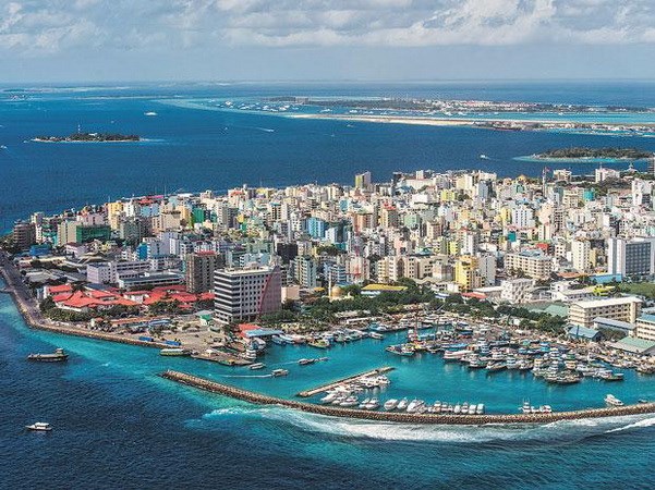 Maldives ngừng cấp thị thực cho khách từ các nước Nam Á