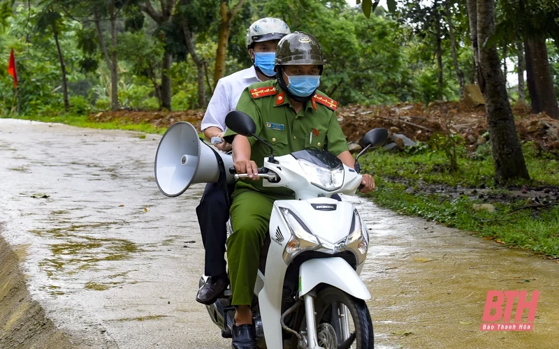 Đồng bào Mông huyện Mường Lát sẵn sàng cho ngày bầu cử
