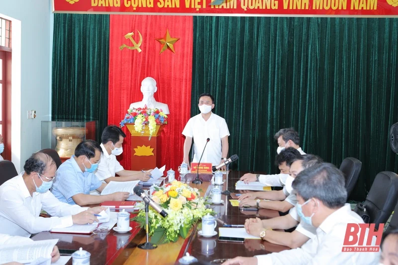 Đồng chí Bí thư Tỉnh ủy Đỗ Trọng Hưng kiểm tra, chỉ đạo công tác chuẩn bị bầu cử và phòng, chống dịch COVID-19 tại TP Thanh Hóa