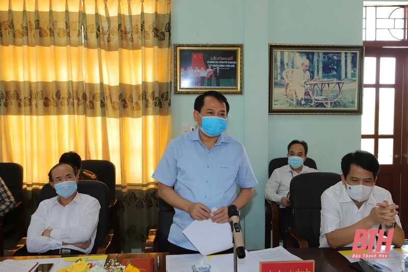 Đồng chí Bí thư Tỉnh ủy Đỗ Trọng Hưng kiểm tra, chỉ đạo công tác chuẩn bị bầu cử và phòng, chống dịch COVID-19 tại TP Thanh Hóa