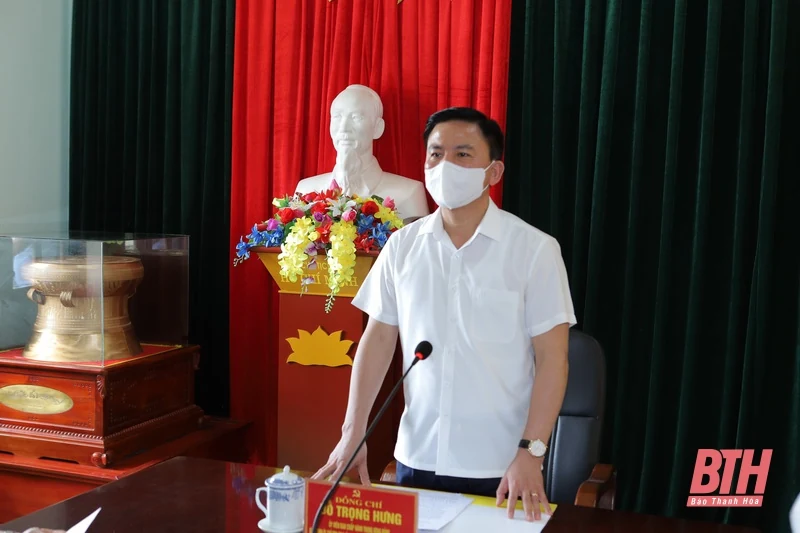 Đồng chí Bí thư Tỉnh ủy Đỗ Trọng Hưng kiểm tra, chỉ đạo công tác chuẩn bị bầu cử và phòng, chống dịch COVID-19 tại TP Thanh Hóa
