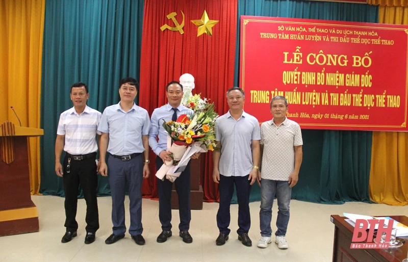 Ông Đàm Văn Long giữ chức vụ Giám đốc Trung tâm Huấn luyện và Thi đấu TDTT tỉnh Thanh Hóa