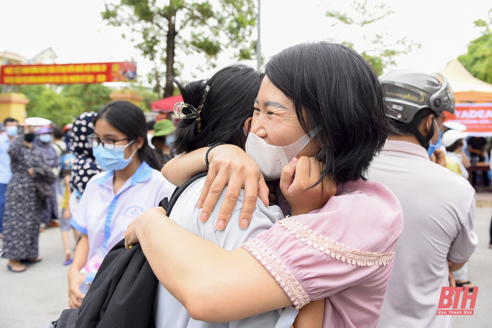 Thanh Hóa: Tỷ lệ thí sinh dự buổi thi đầu tiên Kỳ thi tuyển sinh vào lớp 10 THPT năm học 2021-2022 đạt 99,02%