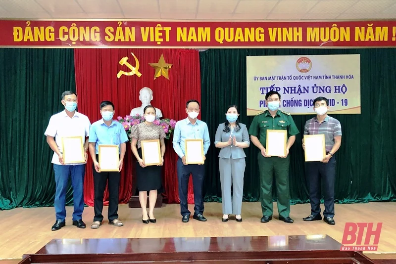 401 đơn vị, doanh nghiệp, cá nhân ủng hộ hơn 28 tỷ 131 triệu đồng phòng, chống dịch COVID-19