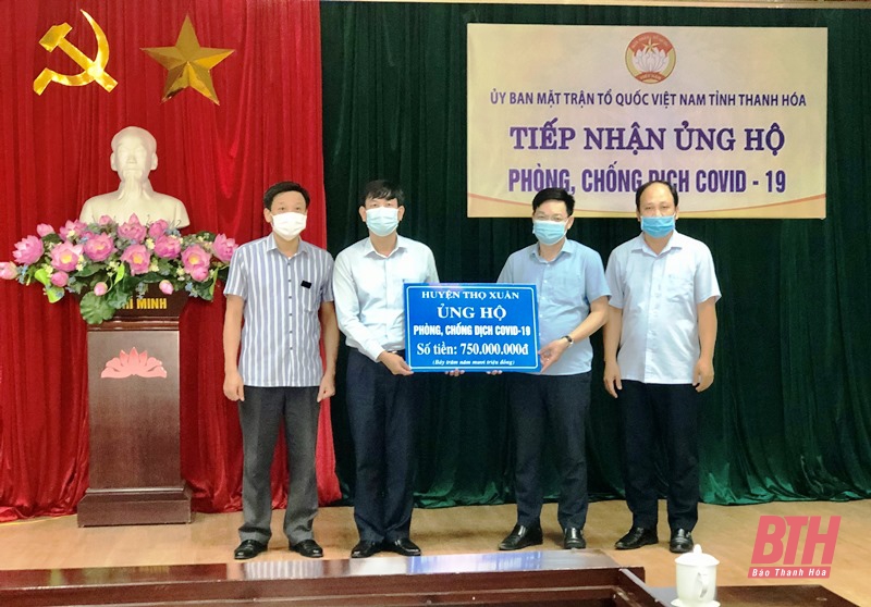 503 tập thể, cá nhân ủng hộ hơn 37 tỷ 131 triệu đồng phòng, chống dịch COVID-19