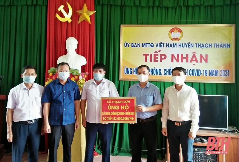 Thạch Thành tiếp nhận hơn 1,5 tỷ đồng ủng hộ Quỹ phòng, chống dịch COVID-19