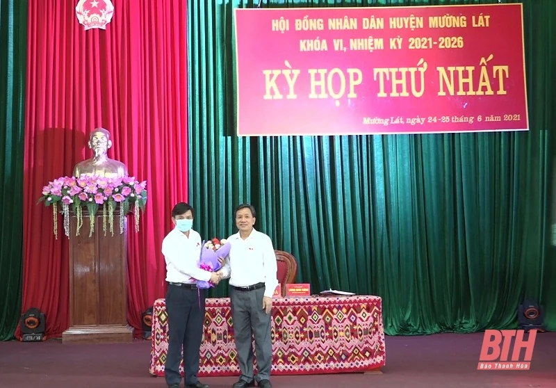Bí thư Huyện ủy Hà Văn Ca được bầu giữ chức Chủ tịch HĐND huyện Mường Lát nhiệm kỳ 2021-2026