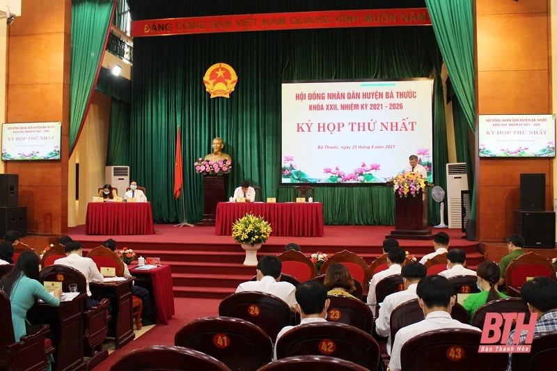 Kỳ họp thứ nhất HĐND huyện Bá Thước khóa XXII bầu các chức danh chủ chốt HĐND, UBND huyện nhiệm kỳ 2021-2026