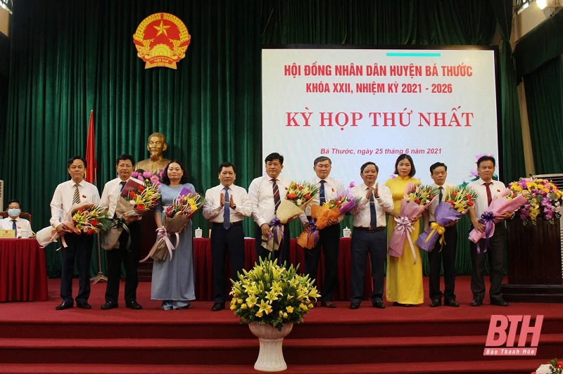 Kỳ họp thứ nhất HĐND huyện Bá Thước khóa XXII bầu các chức danh chủ chốt HĐND, UBND huyện nhiệm kỳ 2021-2026