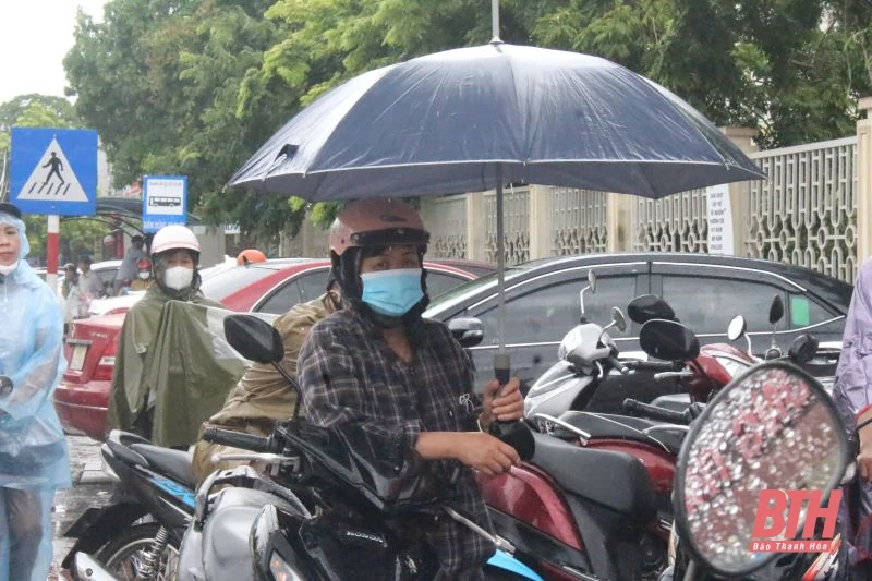 Thi tốt nghiệp THPT 2021: Đề thi môn Ngữ Văn hay, thí sinh hứng thú với phần liên hệ thực tiễn