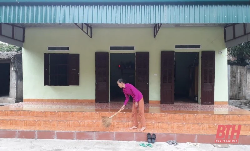 Công ty CP Thiết bị vật tư Y tế Thanh Hóa hỗ trợ xây mái ấm cho hội viên phụ nữ đặc biệt khó khăn