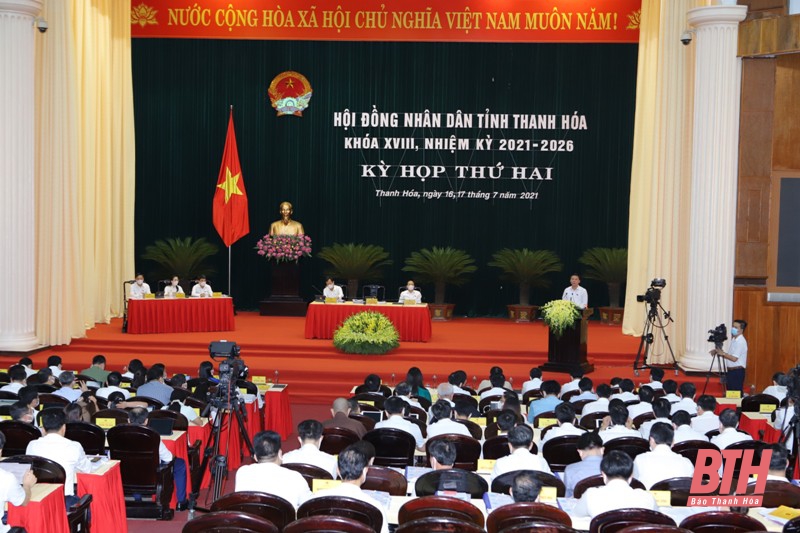 Kỳ họp thứ hai, HĐND tỉnh Thanh Hóa khóa XVIII: Các đại biểu thảo luận tại hội trường nhiều nội dung quan trọng