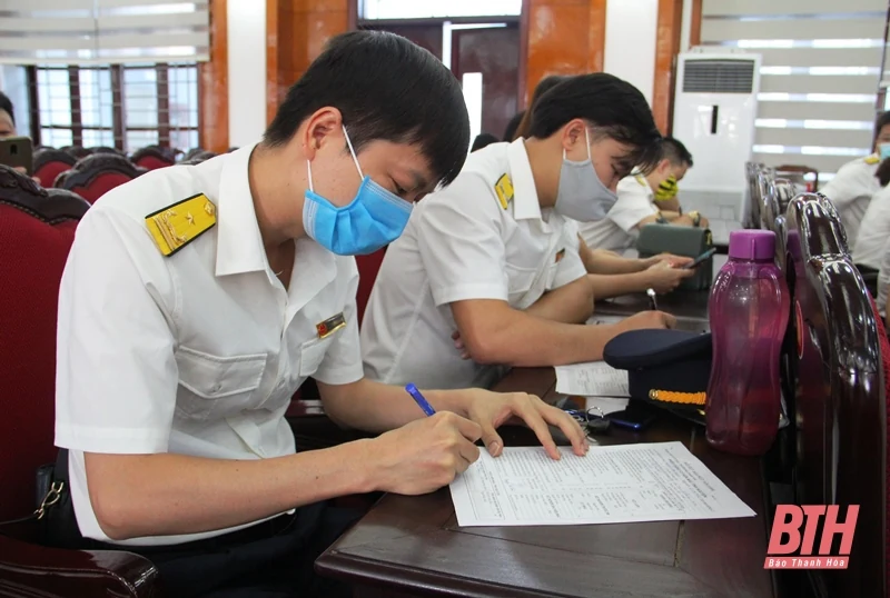 Cán bộ, công chức Cục thuế tỉnh hưởng ứng chương trình hiến máu tình nguyện năm 2021
