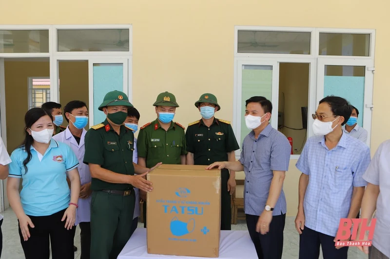 Đồng chí Bí thư Tỉnh ủy Đỗ Trọng Hưng kiểm tra, chỉ đạo công tác phòng, chống dịch COVID-19 tại thị xã Nghi Sơn